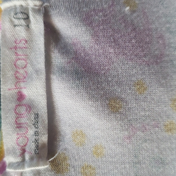 Young Hearts, Size 10, Unicorn and Rainbow Patterned Shirt - Picture 4 of 4